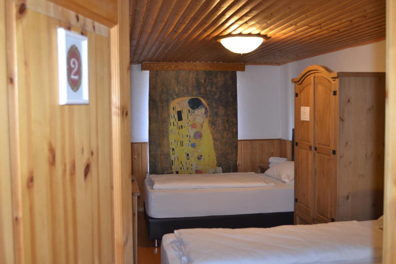 Hotel Altes Faehrhaus Duisburg Kültér fotó